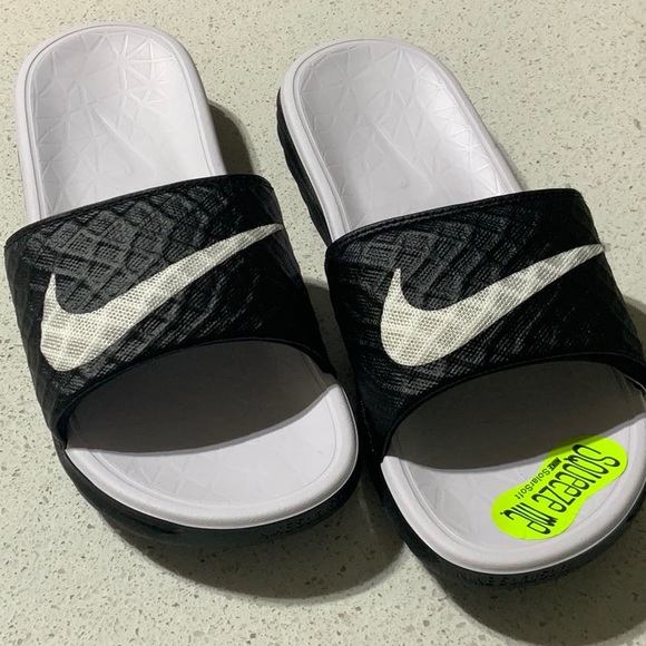 New Nike sandals